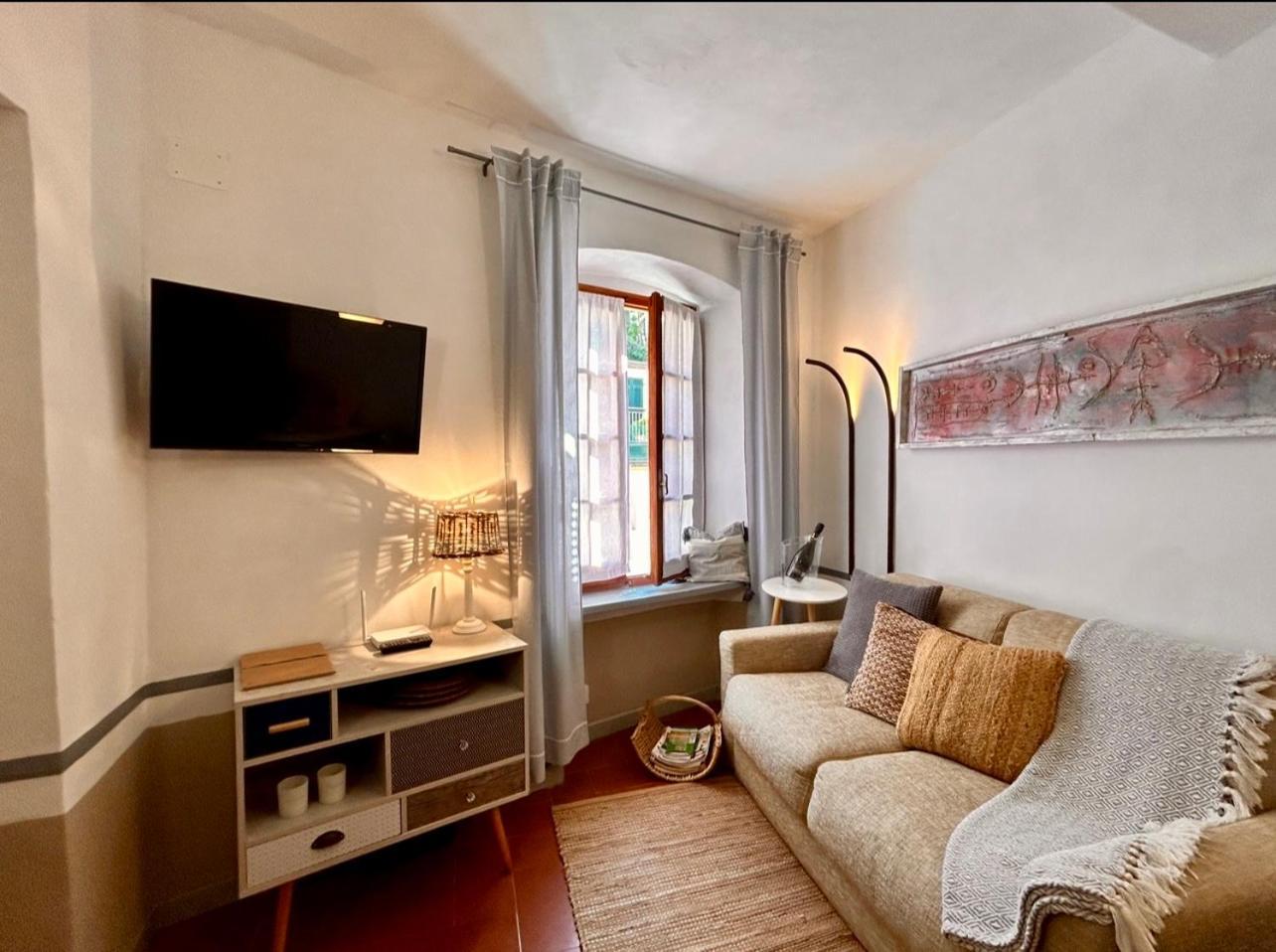 Compagnia Del Mare, Cinque Terre Full Apt X 2, Centro Storico,5 Minuti Dal Mare! ริโอมัจโจเร ภายนอก รูปภาพ